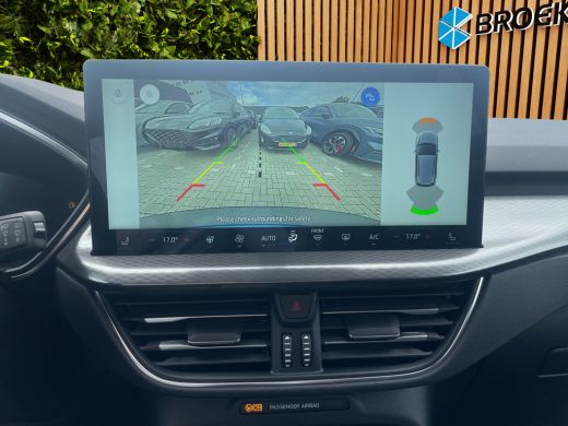 Ford Kuga 2.5 PHEV Titanium Carplay | Wegklapbare trekhaak | Cruise control | Stoel- stuurverw. | Camera | ActivLease financial lease