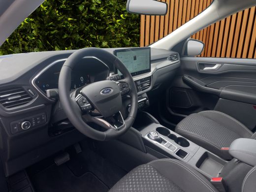Ford Kuga 2.5 PHEV Titanium Carplay | Wegklapbare trekhaak | Cruise control | Stoel- stuurverw. | Camera | ActivLease financial lease