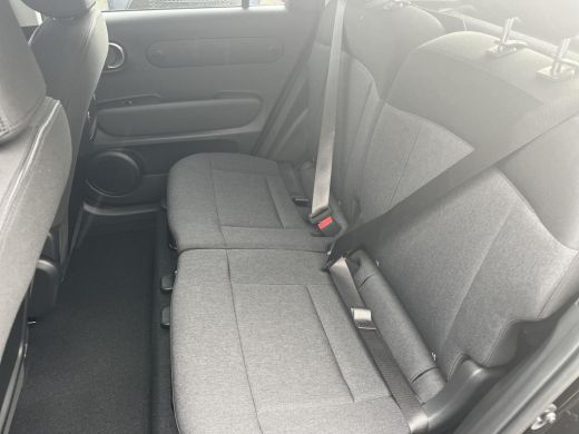 Hyundai Inster Evolve Sky 49 kWh | Rijklaarprijs! | 3.000 Euro korting | Zonnedak | Apple CarPlay/Android Auto |... ActivLease financial lease