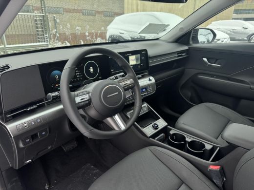 Hyundai Kona 1.6 GDI HEV Premium Sky | Stuurverwarming | Stoelverkoeling/verwarming | Schuif-kanteldak | 360* ... ActivLease financial lease