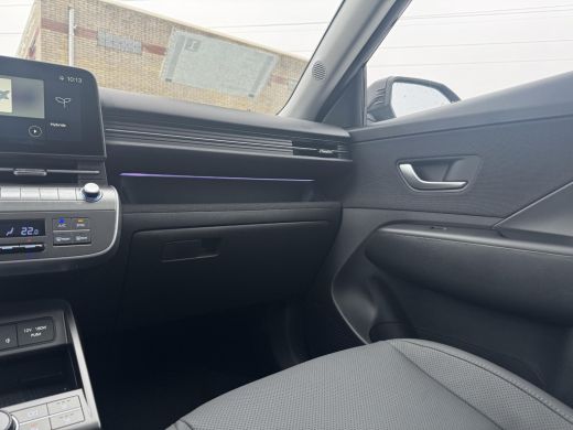 Hyundai Kona 1.6 GDI HEV Premium Sky | Stuurverwarming | Stoelverkoeling/verwarming | Schuif-kanteldak | 360* ... ActivLease financial lease