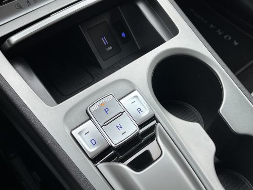 Hyundai Kona EV Business 64 kWh 204pk | Camera | Premium Audio | Adaptive Cruise controle | Dodehoek detectie ... ActivLease financial lease