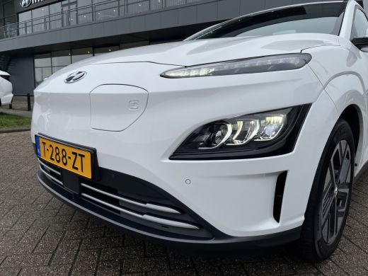 Hyundai Kona EV Business 64 kWh 204pk | Camera | Premium Audio | Adaptive Cruise controle | Dodehoek detectie ... ActivLease financial lease