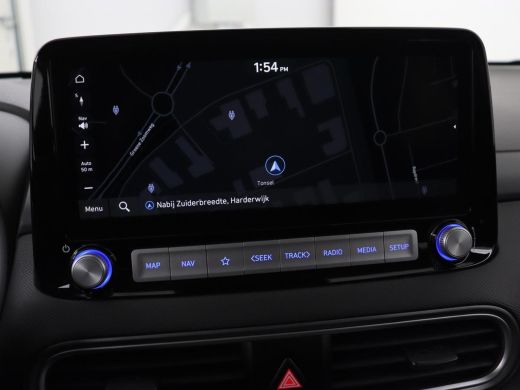 Hyundai Kona EV Comfort 64 kWh | Adaptive cruise | Krell Audio | Warmtepomp | Keyless | Parkeerhulp | Digital ... ActivLease financial lease