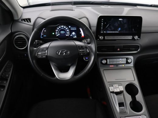 Hyundai Kona EV Fashion 64 kWh | Head-Up | Adaptive cruise | Carplay | Warmtepomp | Camera | Krell Audio | Nav... ActivLease financial lease