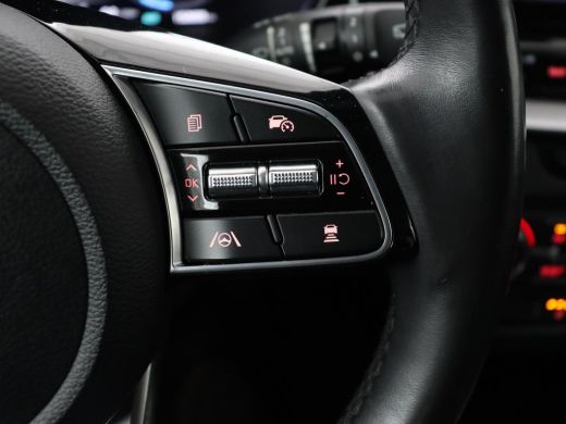 Kia Ceed 1.6 GDI PHEV DynamicPlusLine | Trekhaak | Stoel & stuurverwarming | Adaptive cruise | Camera | Ca... ActivLease financial lease