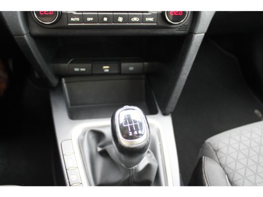 Kia Ceed Sportswagon 1.0 T-GDi DynamicLine | Navigatie | Airco | Achteruitrijcamera | | Achteruitrijcamera | Audio-nav... ActivLease financial lease