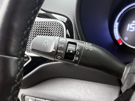 Kia e-Soul 150kW / 64kWh Executive line / Leder / TV. DVD scherm / Xenon / Navigatie / Airco-ecc. / Apk 12-2026 ActivLease financial lease