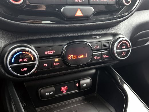 Kia e-Soul 150kW / 64kWh Executive line / Leder / TV. DVD scherm / Xenon / Navigatie / Airco-ecc. / Apk 12-2026 ActivLease financial lease