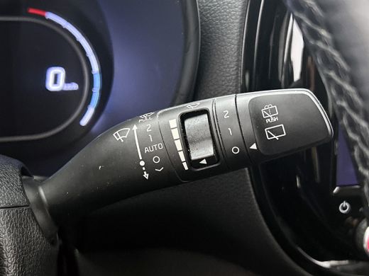 Kia e-Soul 150kW / 64kWh Executive line / Leder / TV. DVD scherm / Xenon / Navigatie / Airco-ecc. / Apk 12-2026 ActivLease financial lease