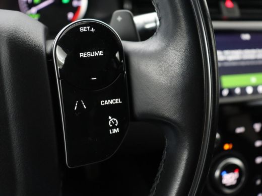 Land Rover Discovery Sport P300e 1.5 R-Dynamic | Leder | Stoelverwarming | Trekhaak | Carplay | Meridian Sound | Camera | 20... ActivLease financial lease