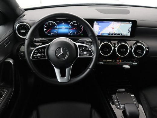 Mercedes-Benz CLA Shooting Brake 180 Business Solution | Stoelverwarming | Carplay | Camera | Half leder | Widescre... ActivLease financial lease