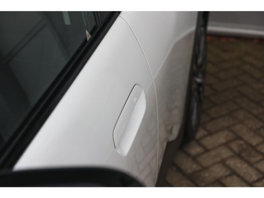 Mini Aceman SE / Classic / Pakket M / 19" Eternal Spoke 2-tone ActivLease financial lease