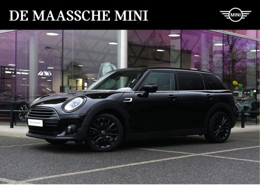 Mini Clubman One Classic / Comfortstoelen / LED / PDC / Cruise Control / Navigatie / Apple CarPlay / 17" LMV