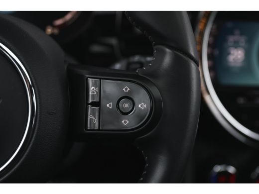 Mini Cooper John Cooper Works Automaat / Panoramadak / Sportstoelen / Achteruitrijcamera / Adaptief onderstel... ActivLease financial lease