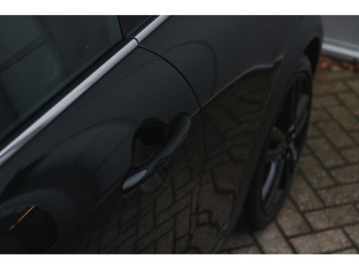 Mini Cooper John Cooper Works Automaat / Panoramadak / Sportstoelen / Achteruitrijcamera / Adaptief onderstel... ActivLease financial lease