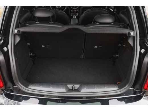 Mini Cooper John Cooper Works Automaat / Panoramadak / Sportstoelen / Achteruitrijcamera / Adaptief onderstel... ActivLease financial lease