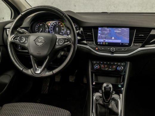Opel Astra 1.2 Elegance Sport (APPLE CARPLAY, GROOT NAVI, CAMERA, LEDER, CLIMATE, STUUR/STOELVERWARMING, GET... ActivLease financial lease