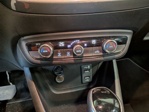 Opel Crossland 1.2 Turbo Elegance | Achteruitrijcamera | Apple Carplay/Android Auto|telefoonintegratie premium |... ActivLease financial lease