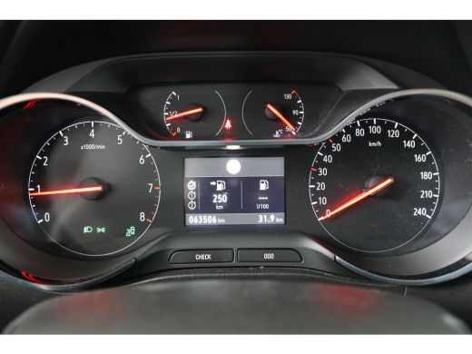 Opel Crossland 1.2 Turbo Elegance | Climate Control | Navigatie | Camera | Parkeersensoren | Dodehoek detectie |... ActivLease financial lease