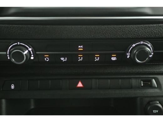 Opel Vivaro 2.0 145PK L3H1 | DC | 6-Zits | Trekh. | Airco | Cruise | Carplay | Parkeersens. ActivLease financial lease