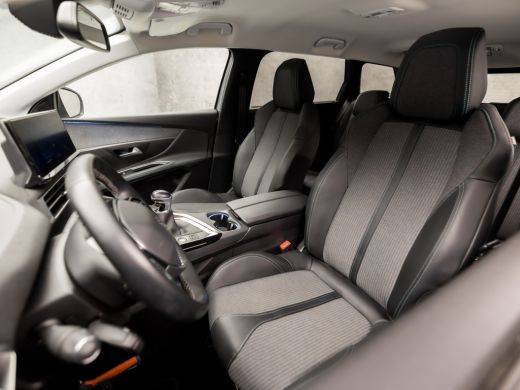 Peugeot 5008 1.2 PureTech Allure Sport 7 Peroons (APPLE CARPLAY, GROOT NAVI, 360 CAMERA, LEDER, STOELVERWARMIN... ActivLease financial lease