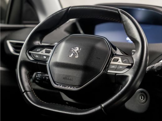 Peugeot 5008 1.2 PureTech Sport 7 Persoons Automaat (APPLE CARPLAY, GROOT NAVI, 360 CAMERA, TREKHAAK, GETINT G... ActivLease financial lease