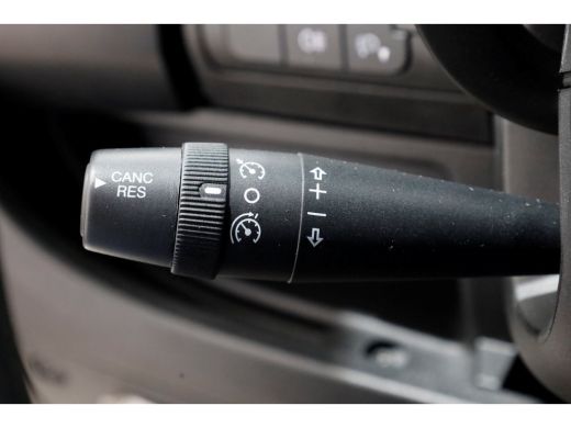 Peugeot Boxer 2.0 BlueHDI 130pk E6 L3H2 Navi/Camera Laadklep 500kg 05-2018 ActivLease financial lease