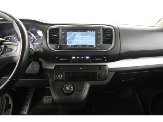 Peugeot Expert 2.0 BlueHDI L3H1 | 180PK | Dubbele Cabine | Aut. | Clima | Adap. Cruise | Camera | Carplay | Trek... ActivLease financial lease