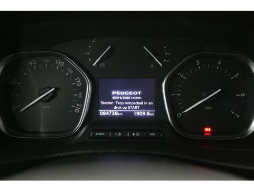 Peugeot Expert 2.0 BlueHDI L3H1 | 180PK | Dubbele Cabine | Aut. | Clima | Adap. Cruise | Camera | Carplay | Trek... ActivLease financial lease