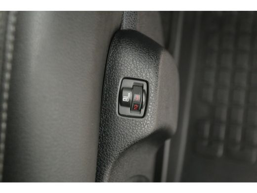 Peugeot Expert 2.0 BlueHDI L3H1 | 180PK | Dubbele Cabine | Aut. | Clima | Adap. Cruise | Camera | Carplay | Trek... ActivLease financial lease