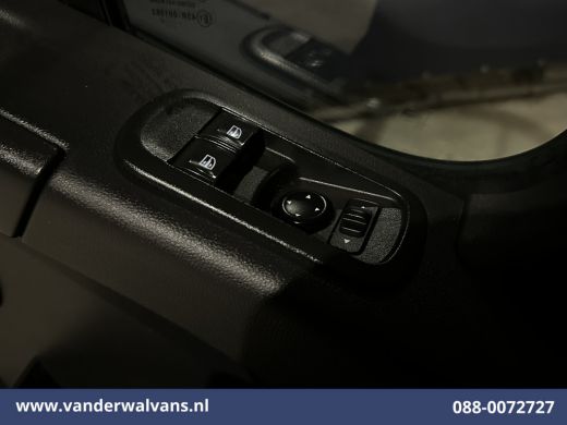 Renault Master 2.3 dCi 150pk Pick up Open Laadbak Euro6 Airco | LED | Cruisecontrol Bijrijdersbank ActivLease financial lease