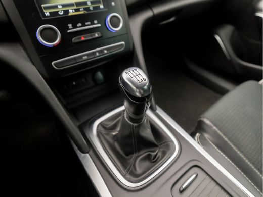 Renault M&eacute;gane Estate Estate 1.2 TCe Bose Sport (APPLE CARPLAY, GROOT NAVI, BOSE AUDIO, LEDER, CAMERA, KEYLESS, SFEERVE... ActivLease financial lease