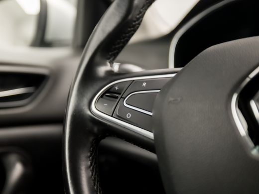 Renault M&eacute;gane Estate Estate 1.2 TCe Bose Sport (APPLE CARPLAY, GROOT NAVI, BOSE AUDIO, LEDER, CAMERA, KEYLESS, SFEERVE... ActivLease financial lease