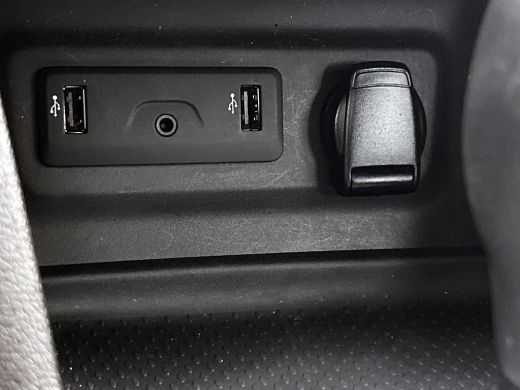 Renault M&eacute;gane Estate Estate 1.5 DCi Automaat Euro6 / Distributie vv bij 123Dkm / Cruise / Navi / LED / Carplay / Parke... ActivLease financial lease