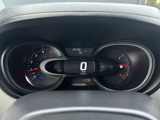 Renault Trafic 1.6 dCi 126 PK / L2H1 / TREKHAAK / AIRCO / CRUISE / NAVI / 3-ZITS / CAMERA / BLUETOOTH ActivLease financial lease