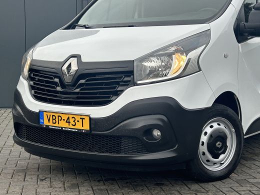 Renault Trafic 1.6 dCi 126 PK / L2H1 / TREKHAAK / AIRCO / CRUISE / NAVI / 3-ZITS / CAMERA / BLUETOOTH ActivLease financial lease