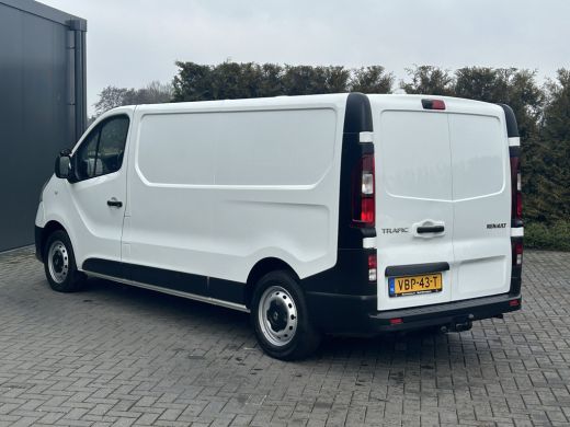 Renault Trafic 1.6 dCi 126 PK / L2H1 / TREKHAAK / AIRCO / CRUISE / NAVI / 3-ZITS / CAMERA / BLUETOOTH ActivLease financial lease