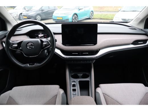 Skoda Enyaq iV 60 First Edition | Achteruitrijcamera | Cruise control | Dodehoek detectie ActivLease financial lease