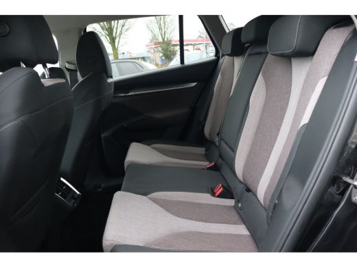 Skoda Enyaq iV 60 First Edition | Achteruitrijcamera | Cruise control | Dodehoek detectie ActivLease financial lease