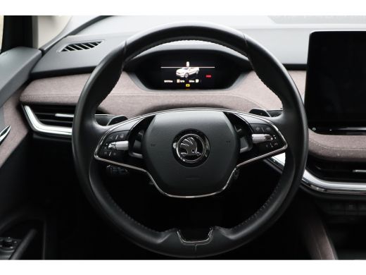 Skoda Enyaq iV 60 First Edition | Achteruitrijcamera | Cruise control | Dodehoek detectie ActivLease financial lease