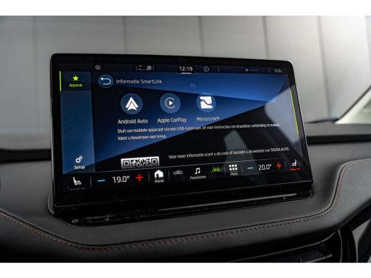 Skoda Enyaq iV 80 204 PK First Edition Achteruitrijcamera | Trekhaak | Adaptive cruise control | Dodehoekdetecti... ActivLease financial lease