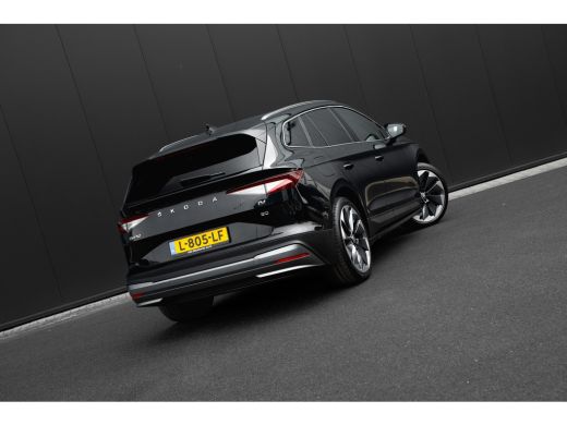 Skoda Enyaq iV 80 204 PK First Edition Achteruitrijcamera | Trekhaak | Adaptive cruise control | Dodehoekdetecti... ActivLease financial lease