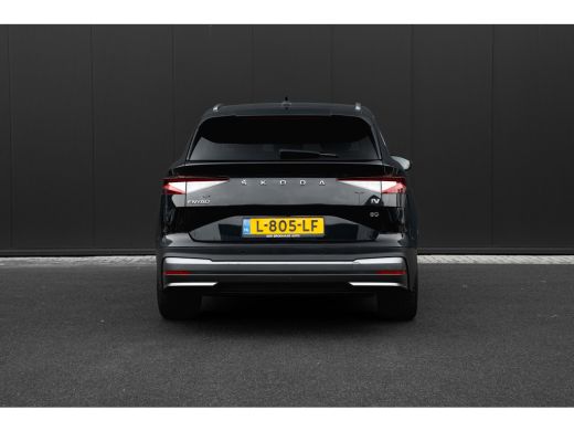 Skoda Enyaq iV 80 204 PK First Edition Achteruitrijcamera | Trekhaak | Adaptive cruise control | Dodehoekdetecti... ActivLease financial lease