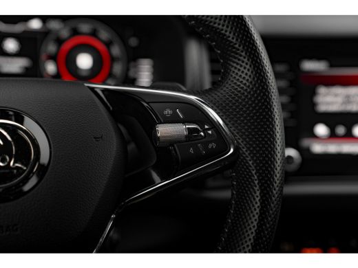 Skoda Kodiaq 1.5 TSI 150 PK Sportline Business | Trekhaak | Achteruitrijcamera | Navigatie | Carplay ActivLease financial lease