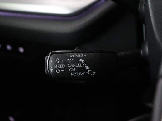 Skoda Octavia 1.5 TSI Business Edition Plus | Stoelverwarming | Trekhaak | Adaptive cruise | Keyless | Full LED... ActivLease financial lease