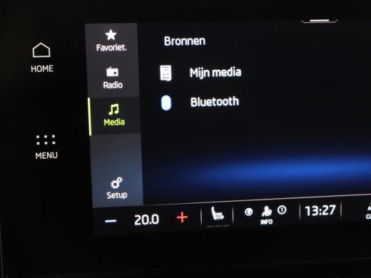 Skoda Octavia 1.5 TSI Business Edition Plus | Stoelverwarming | Trekhaak | Adaptive cruise | Keyless | Full LED... ActivLease financial lease