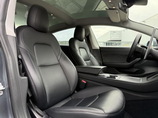 Tesla Model 3 Long Range AWD 75 kWh | Trekhaak | Autopilot | Panorama | ActivLease financial lease