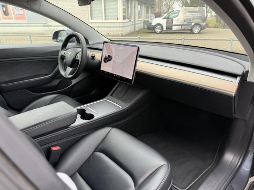 Tesla Model 3 Long Range AWD 75 kWh | Trekhaak | Autopilot | Panorama | ActivLease financial lease