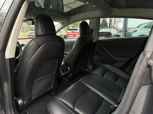 Tesla Model 3 Long Range AWD 75 kWh | Trekhaak | Autopilot | Panorama | ActivLease financial lease